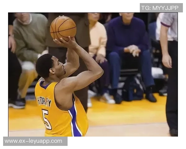 霍里谈追梦前景称湖人是唯一选择并深情赞美老詹